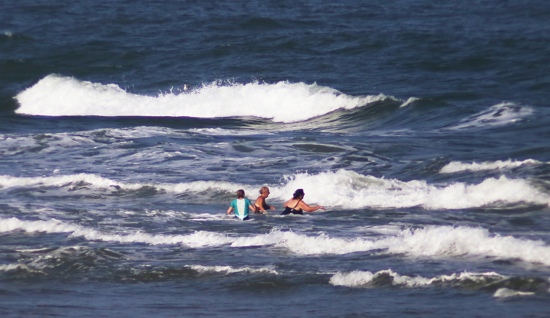 Swimmer dies Winterton-on-Sea